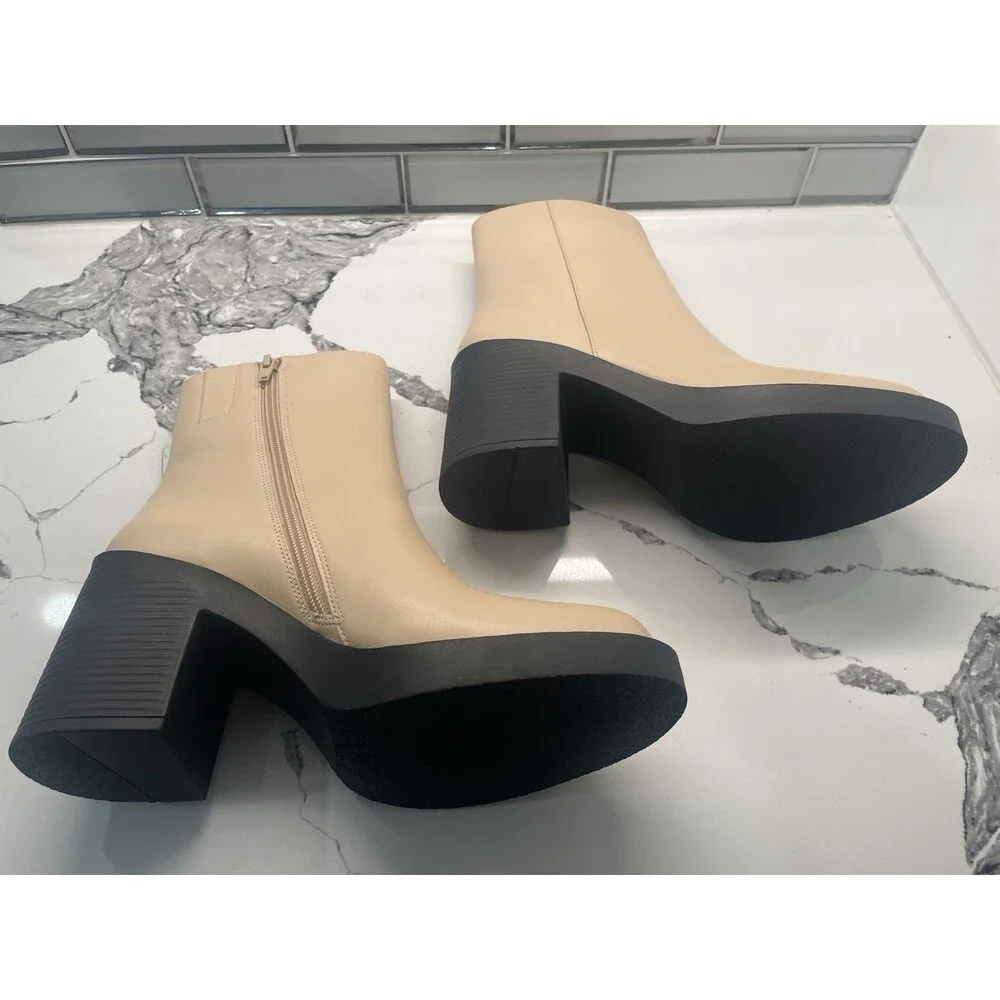 New Lisa Vicky Valid-V Beige Calf‎ Leather Shoes Size 9 – New in Box